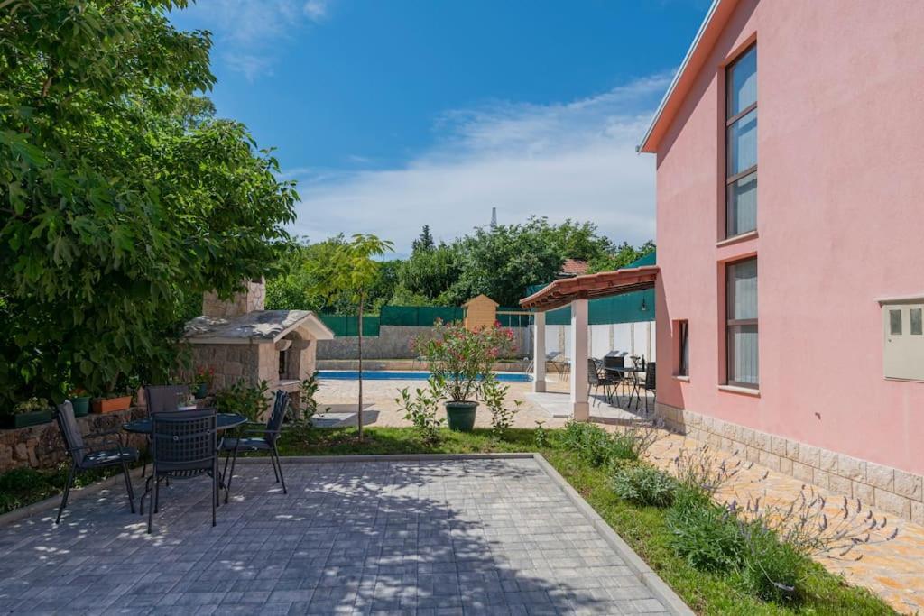 Villa Milla-Grubine Eksteriør bilde